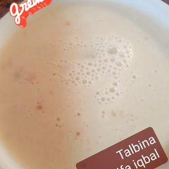 A picture of Talbina with ajwa khajor.