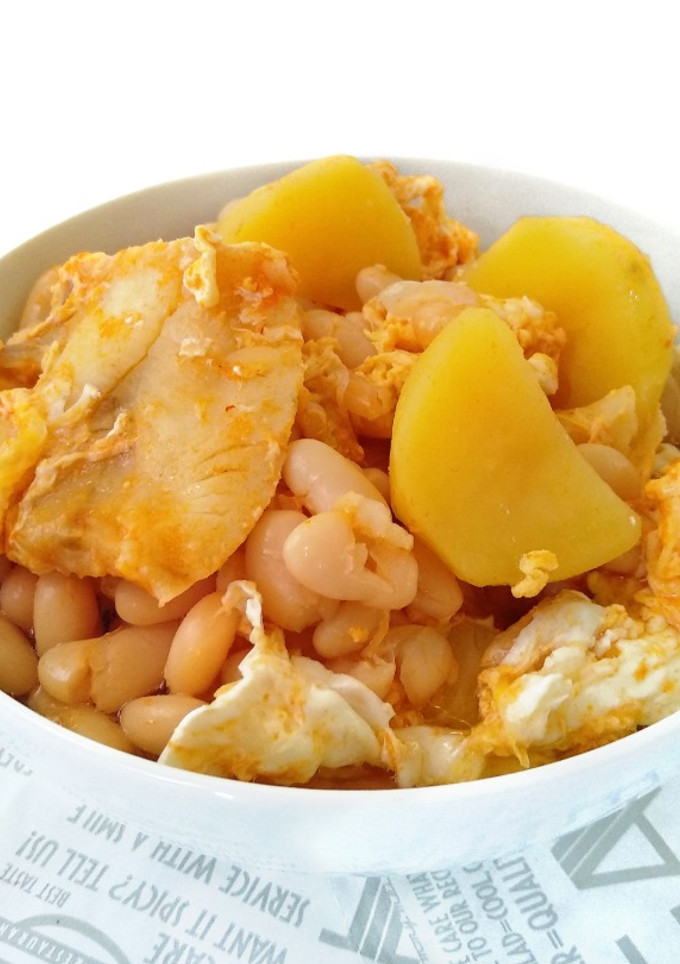Una foto de Ensalada de alubias, receta familiar murciana