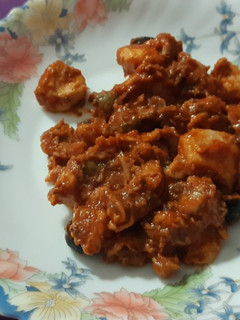 Una foto de Pollo en salsa de anchoas