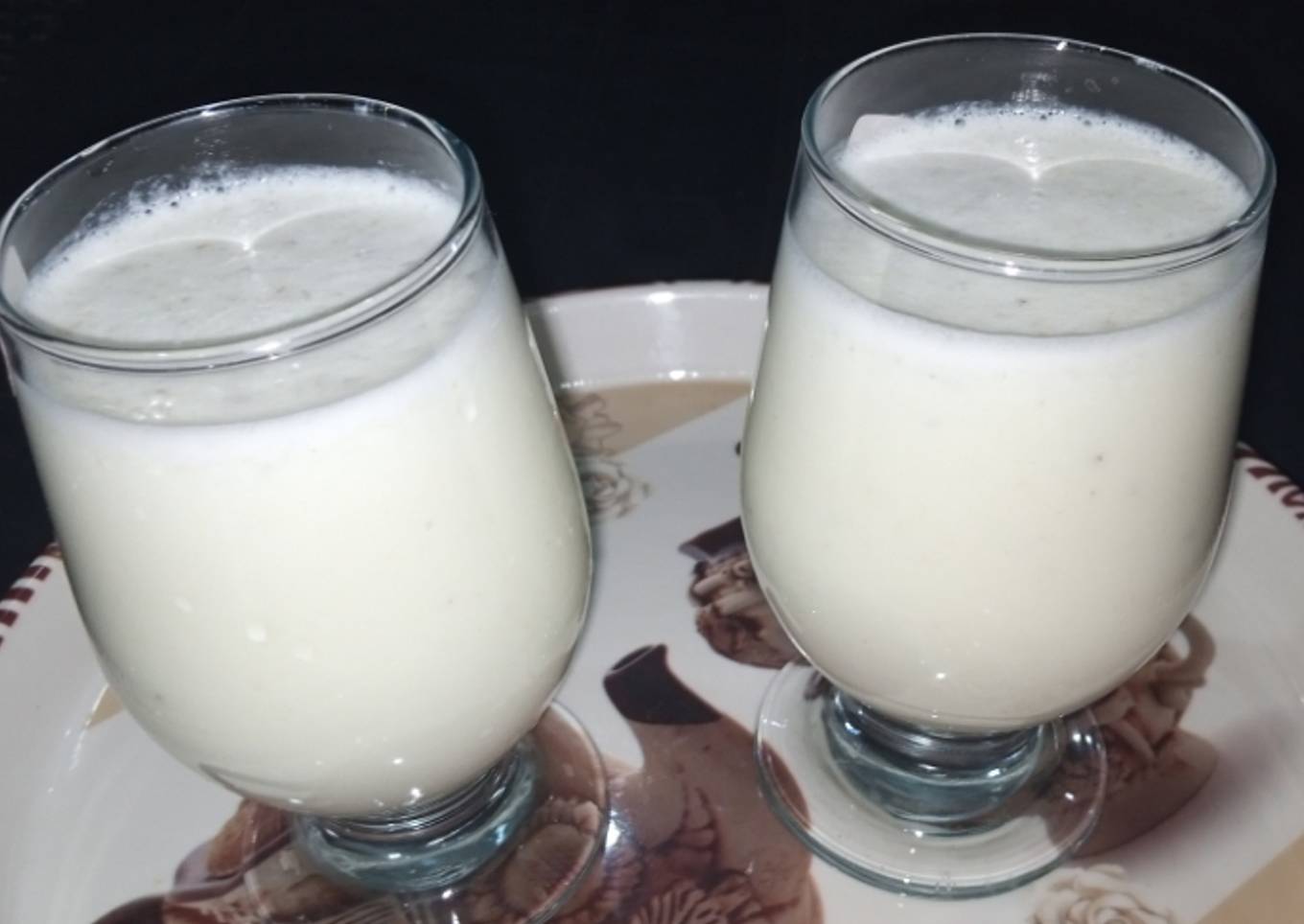 Apple banana Milkshake🍎🍌