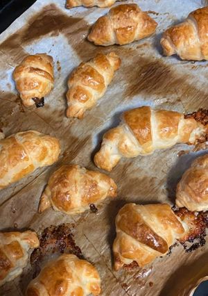 Foto principal de Croissant de jamón y queso/chocolate