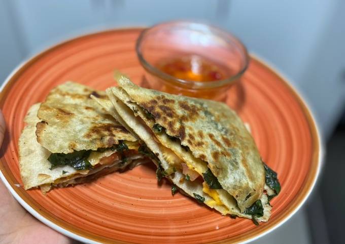 Easy and Quick Vegetarian Quesadilla