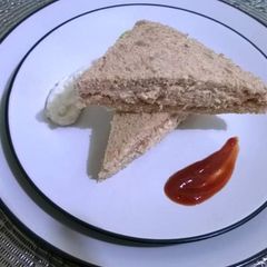 Chicken Spread Sandwich A picture of Chicken Spread Sandwich.