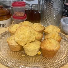 A picture of Corn Muffins.