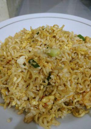 Foto resep Minastel (Mie Nasi Telor)