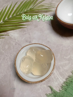 Foto resep Bola air kelapa isian mochi