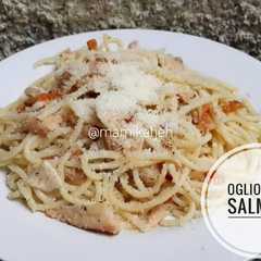 รูปของ Oglio olio salmon