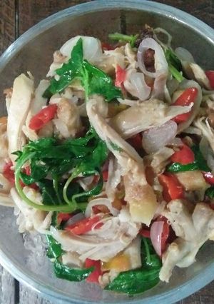Foto resep Ayam Suwir Sambal Matah