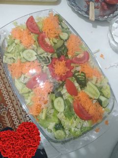 عکسی از دستور تزیین سالاد کاهو