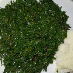 A picture of Kales and spinach.