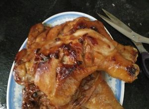 Hình của món Đùi gà áp chảo.