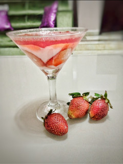 A picture of Strawberry Milk pudding.