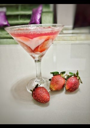 A picture of Strawberry Milk pudding.