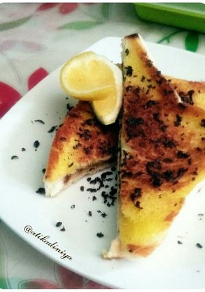 Foto resep Roti Panggang Selai Durian a.k.a Baked Bread with Durian Jam 😍