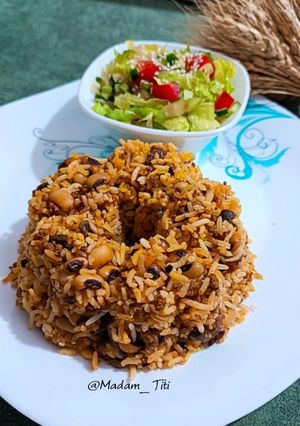 عکسی از دستور لوبیاپلو با گوشت چرخکرده و قارچ رژیمی 🍚