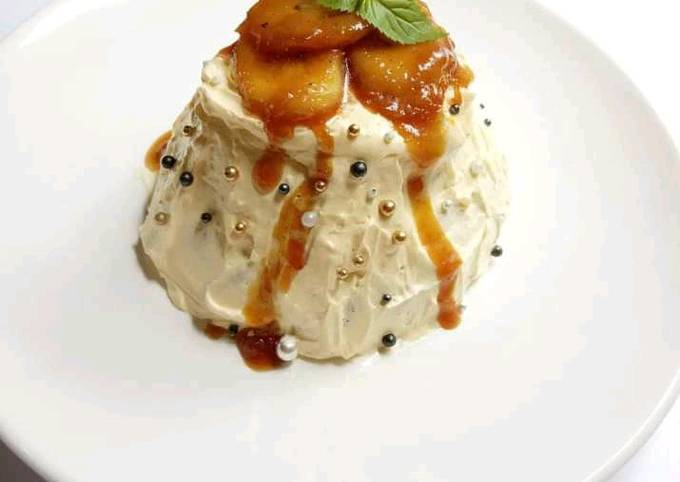 Resep Pavlova with Banana Caramel oleh Sabilla Amrizah - Cookpad