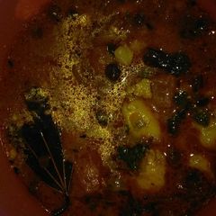 A picture of Black chana curry.