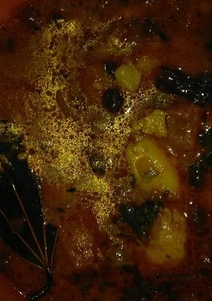 A picture of Black chana curry.