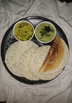 A picture of Sponge Set Dosa.