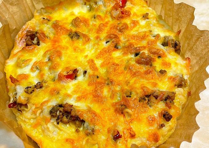 Cách làm pizza trứng xúc xích ngon miệng tại nhà - Hướng dẫn chi tiết từ A đến Z