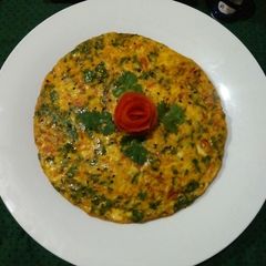 A picture of Tamatay Anday😋🍳🍕.