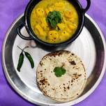 घीया पकौड़ी की सब्जी (Ghiya pakodi ki sabzi recipe in Hindi)