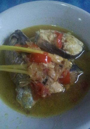 Foto resep ikan tongkol masak tu'up khas sampit ala ratna