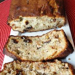 Banana, date and walnut loaf A picture of Banana, date and walnut loaf.