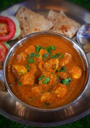 A picture of Arbi masala curry.