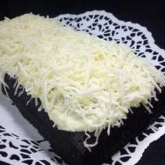 A picture of Brownies kukus lembuuuut banget anti gagal dan nyoklaaat!.