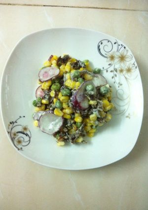 Hình của món Salad bò khô.
