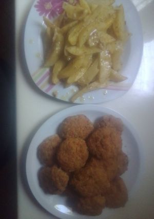 Sütőben sült omlós fasírt, fűszeres burgonyával recept fotója