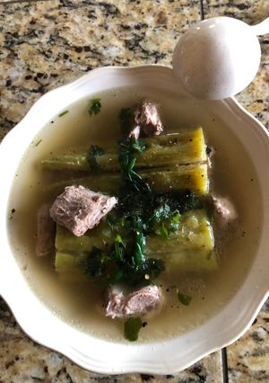 Hình của món Canh khổ qua nhồi cá thác lác.