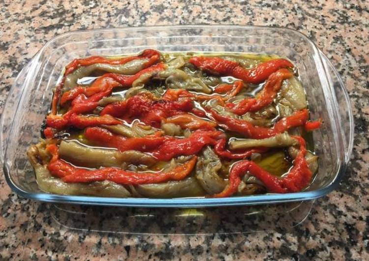 Escalibada de pimiento y berenjena Receta de Concha Rivas Cookpad