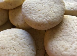 Una foto de Galletitas de limón aptas celiacos, tiernas, fáciles y sin TACC