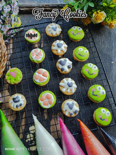 Foto resep Fancy Cookies with Royal Icing