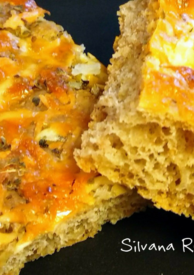 Una foto de 158.🍕Focaccia semiintegral de cerveza, queso y orégano🍺🧀