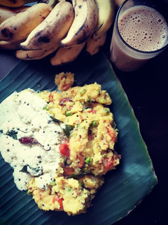 A picture of VEGETABLE RAVA UPMA/RAVA KICHADI.
