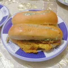 Andey Wala burger A picture of Andey Wala burger.