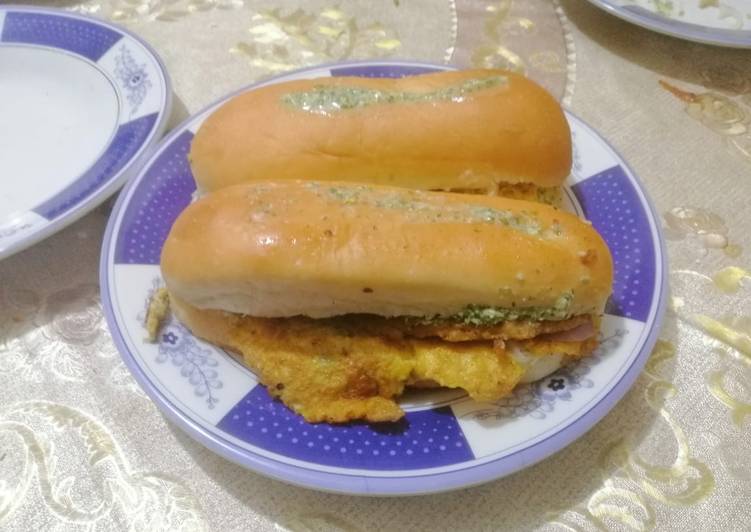 Recipe of Speedy Andey Wala burger
