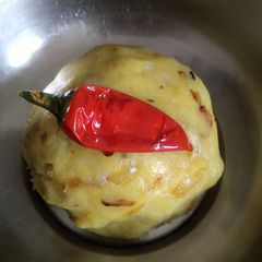 A picture of Aloo bharta.
