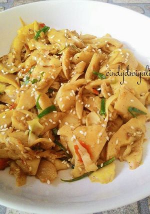Foto resep Tumis Rebung Pedas