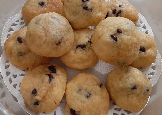 Choco chips butter cookies