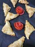 Chicken tikkah puffs