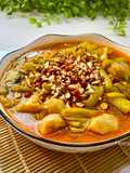 Sayur keladi Pontianak dengan kacang tanah