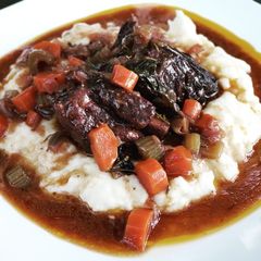 A picture of Red Wine-Braised Short Ribs.