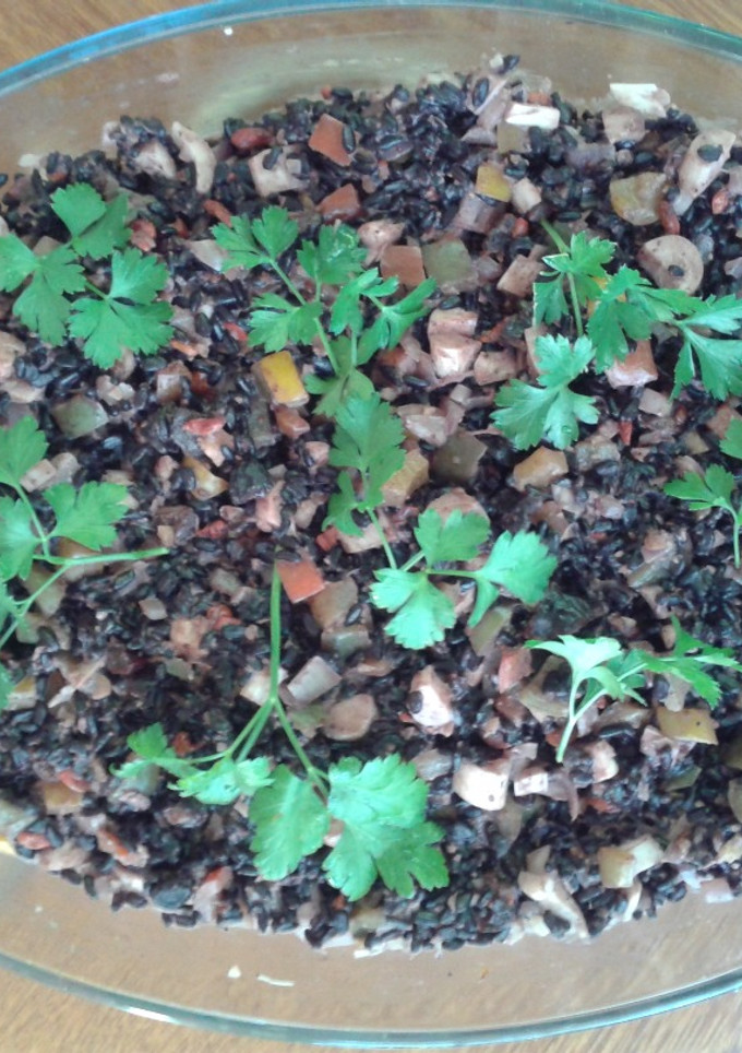 Una foto de Arroz negro de verano