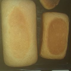A picture of White bread.