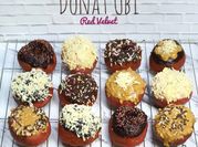 Gambar donat topping kacang