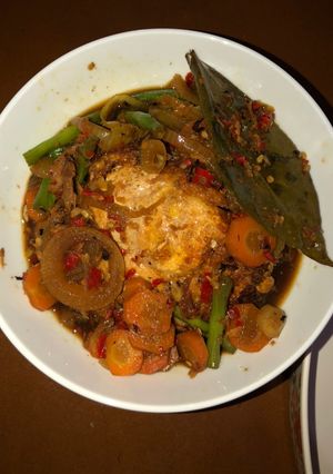 Foto resep Semur Telur Ceplok